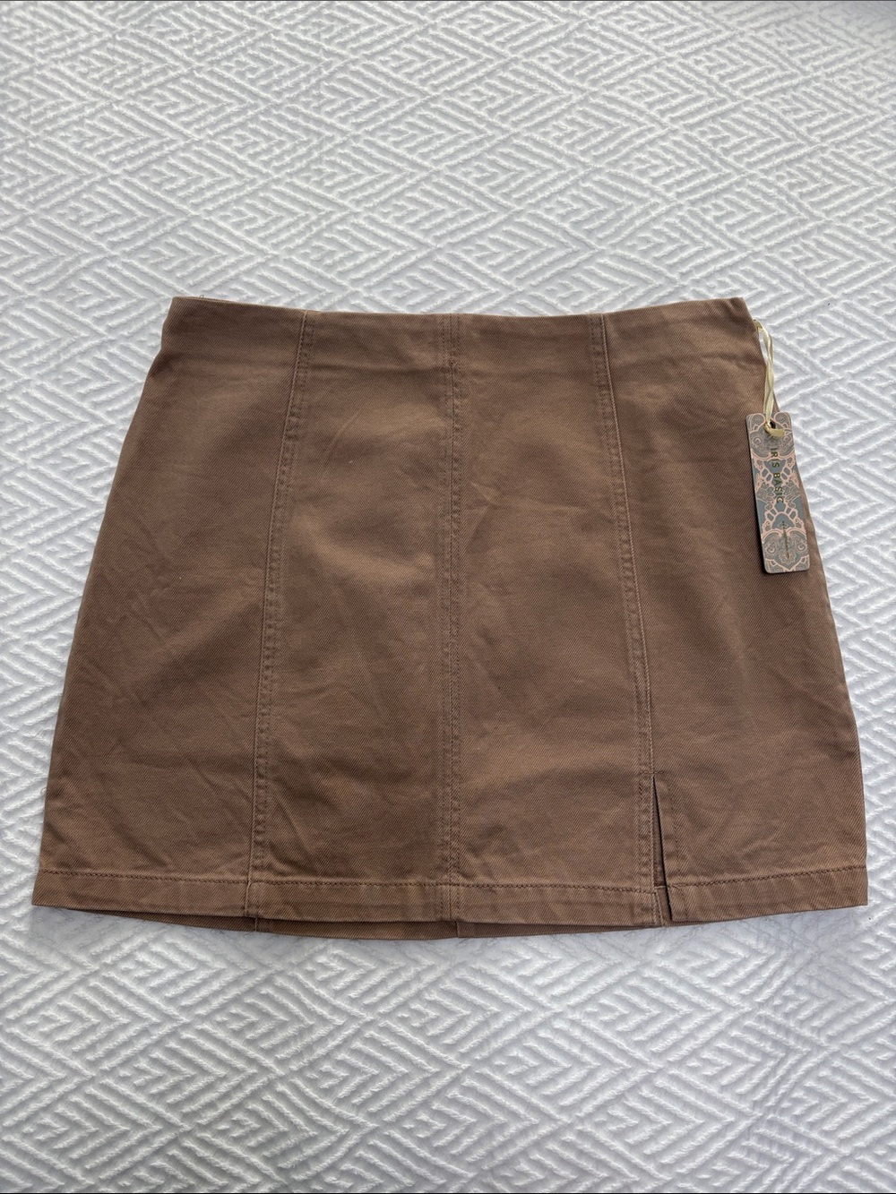 NWT Iris Basic Skirt
